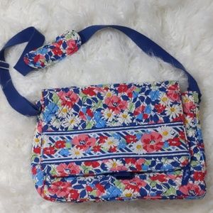 Vera Bradley messenger bag